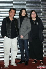 组图：萧敬腾安全升级 邱黎宽派六保鏢贴身护主