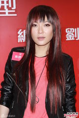 组图：郭晋安田蕊妮吴卓羲亮相TVB新剧造型会