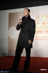 组图：费玉清徐小凤合作 叶倩文助阵东方卫视跨年