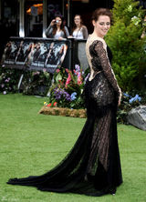 高清图：《白雪公主与猎人》伦敦首映 塞隆美艳