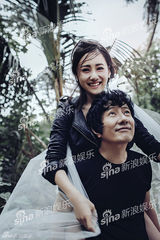 策划：摇滚老炮爱嫩草 大龄文艺男就是这么自信