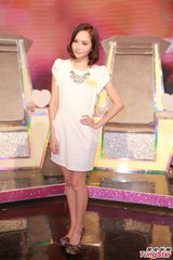 组图：杨诗敏情人节有约 许亦妮信一见钟情