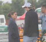 组图：艾什顿-库彻携女友北京街头秀恩爱