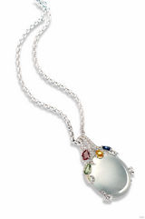 组图：2011年时尚芭莎慈善拍卖品