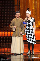 幻灯图：汪明荃等录《荃加福禄寿》 王祖蓝造型爆笑