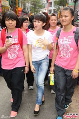 组图：郭书瑶《志气》票房好 跳操送红包