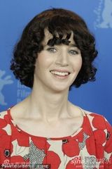 高清图：《未来》发布会 导演米兰达获两帅护花