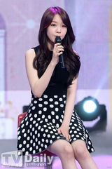 组图：韩团劲歌热舞 Girls Day热辣秀腿