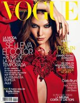 组图：90后超模卡莉-克劳斯《Vogue》魔力长腿