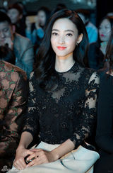 组图：王丽坤刘芸刘孜性感造型助阵活动