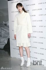 组图：韩星孙丹菲吴涟序等出席时装展