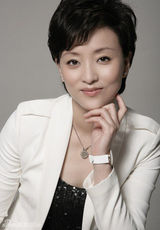 组图：2012《BQ》红人榜之公益红人