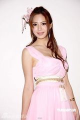 幻灯图：白歆惠代言网游 或貂蝉或大乔性感妖艳