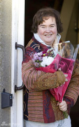 幻灯图集：苏珊大妈扬旗庆祝苏格兰圣安德鲁日