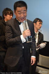 组图：王景春凭《警察日记》夺东京电影节影帝