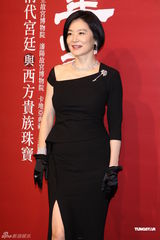 组图：林青霞助阵珠宝展雍容华贵 MaggieQ性感迷人