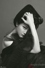 组图：周迅质感大片再展俏皮模样眼神灵动