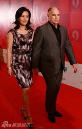 幻灯：《美丽俏佳人》千集红毯 群星云集星光熠熠