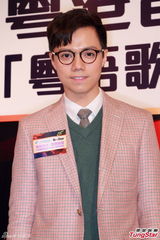 组图：张敬轩“转工”重发展空间 否认英皇付钱赎身