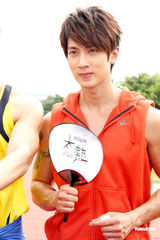 高清组图：飞轮海庆祝成军五年 吴尊有意幕后工作