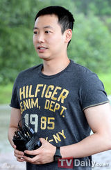 组图：韩星金东旭正式入伍服兵役