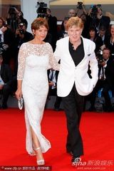 组图：罗伯特雷德福白衣潇洒 希亚-拉博夫黑装帅气