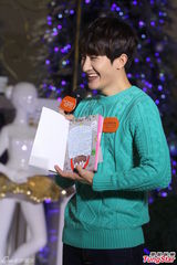 组图：周觅曝与韩庚无联系 希望交中国女友