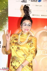 组图：《虾仔爹哋》重演筹款 众星助阵力撑善举