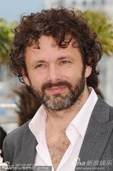 高清：开幕片《午夜巴黎》发布会 影帝阿德里安亮相