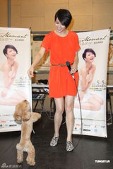 组图：梁咏琪专心个唱不造人 将唱西班牙歌曲送老公