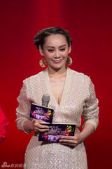 组图：宁静难拒郭德纲献主持首秀 跨界执掌话筒