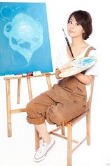 幻灯图集：杨紫【演员】新年宣传照曝光 褪去稚嫩演绎清新