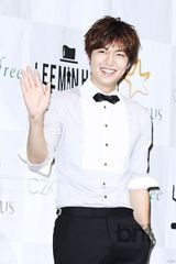 组图：李敏镐召开全球巡演首尔站记者会