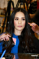 高清：阿娇转型做唱跳歌手 拒不回应陈冠希话题