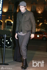 组图：BB太阳李钟硕高雅拉等为品牌站台