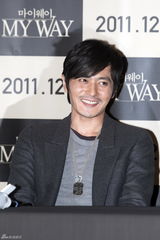 高清图：张东健范冰冰小田切让《登陆之日》首映式