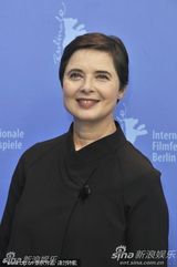 高清组图：柏林评审团成员发布会 小金熊奖杯闪耀