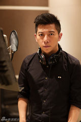 组图：羽泉北京将开圣诞演唱会 写真曝光