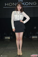 组图：韩星IU香港开唱 粉丝落泪不忍离场