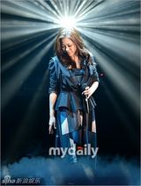 组图：韩国老牌歌手赵容弼发新辑 朴正炫等捧场