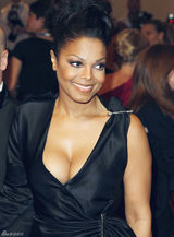 高清组图：纽约大都会盛典 珍妮-杰克逊爆乳亮相