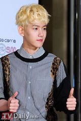 组图：SM家族总动员 SJ酷帅少时性感SHINee个性