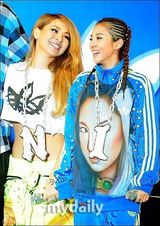 组图：Snoop Dogg韩国开唱 2NE1任嘉宾热情助演