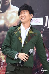 高清图：林俊杰台北签唱 否认与萧敬腾有断背情