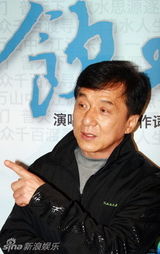 幻灯图：成龙录制抗旱歌曲 分享环保理念