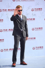 组图：莱昂纳多梁朝伟赵薇等齐聚青岛