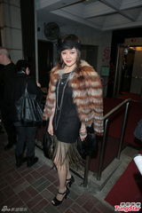 组图：刘嘉玲关之琳斗艳 周慧敏黎姿低调