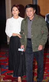 组图：赵宝刚《老有所依》将播 否认演春晚小品