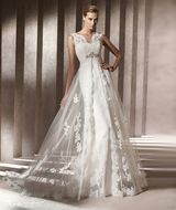 组图：欧美2012年婚纱系列发布 彰显高雅气质