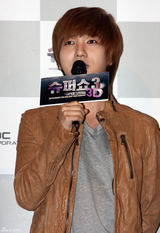 高清组图：SJ神童李特艺声宣传3D电影《SUPER SHOW》